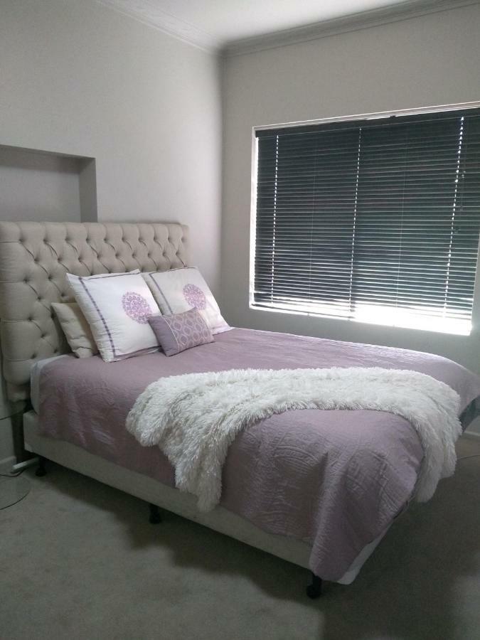 Kindred Studio Apartments Leeton エクステリア 写真