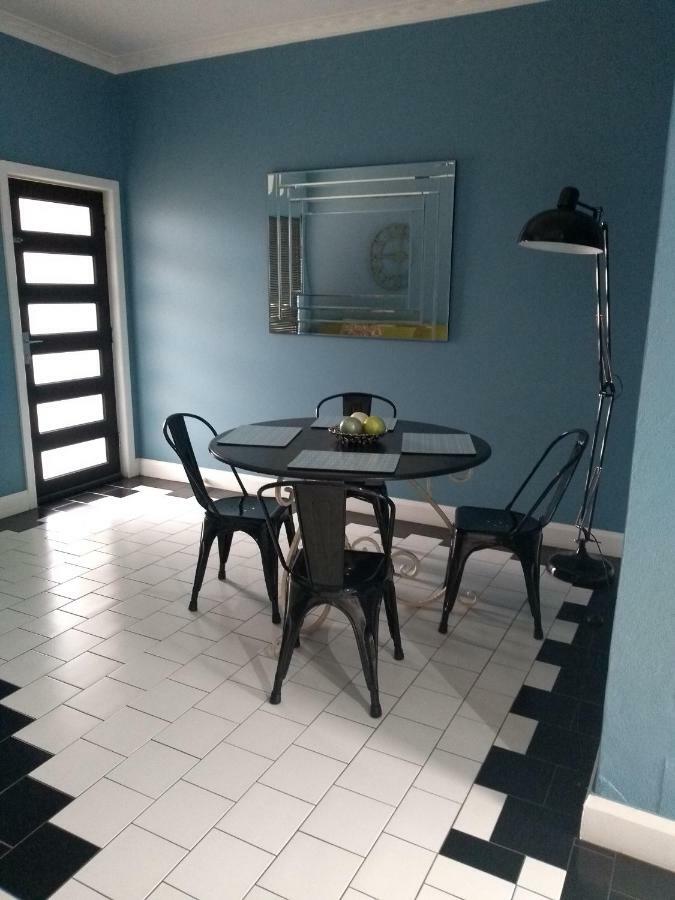Kindred Studio Apartments Leeton エクステリア 写真